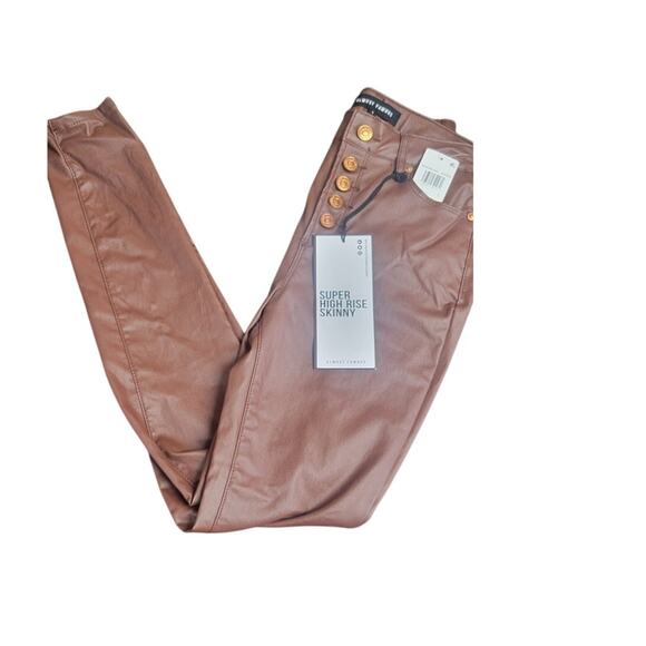 Almost Famous Women's Brown Super High Rise Skinny Pants Size 1 - Picture 3 of 3